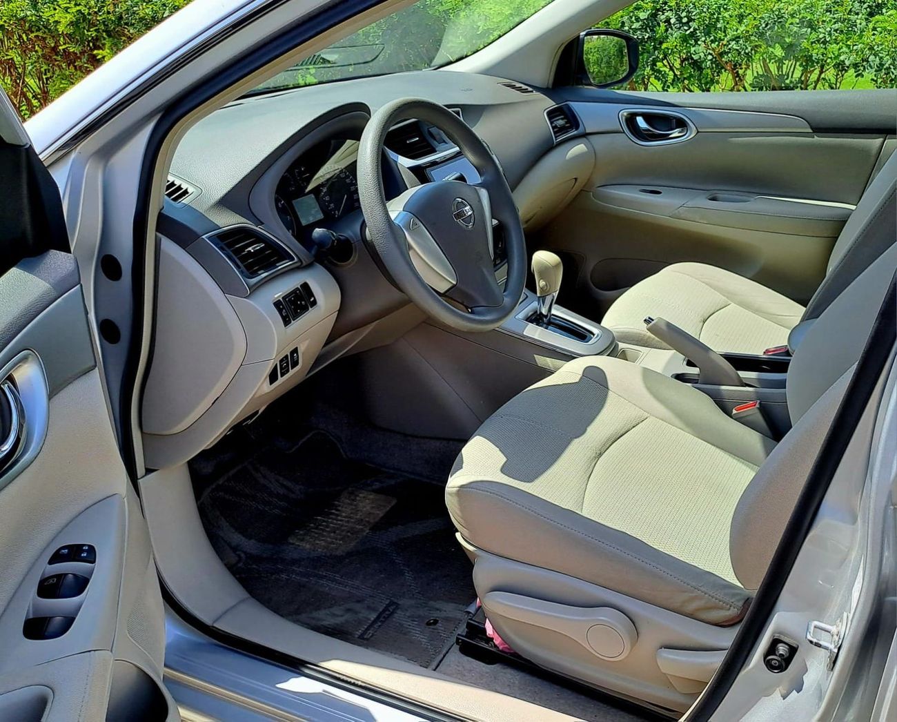 Nissan Sentra SV 530-Monthly l GCC l Camera, GPS l Accident Free