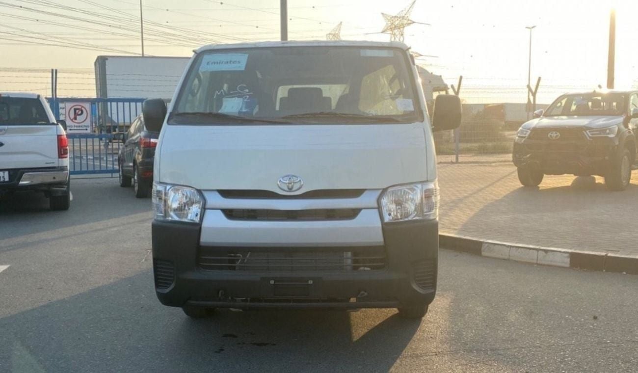 تويوتا هاياس 2.5 Manual STD ROOF 2.5 Standard / Model 2025 / Brand new