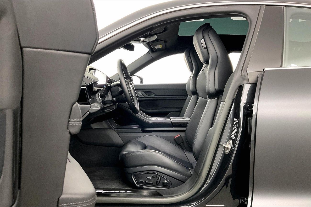 BMW X1 sDrive 20i Sport Line | Guaranteed Warranty | 0 Down Payment