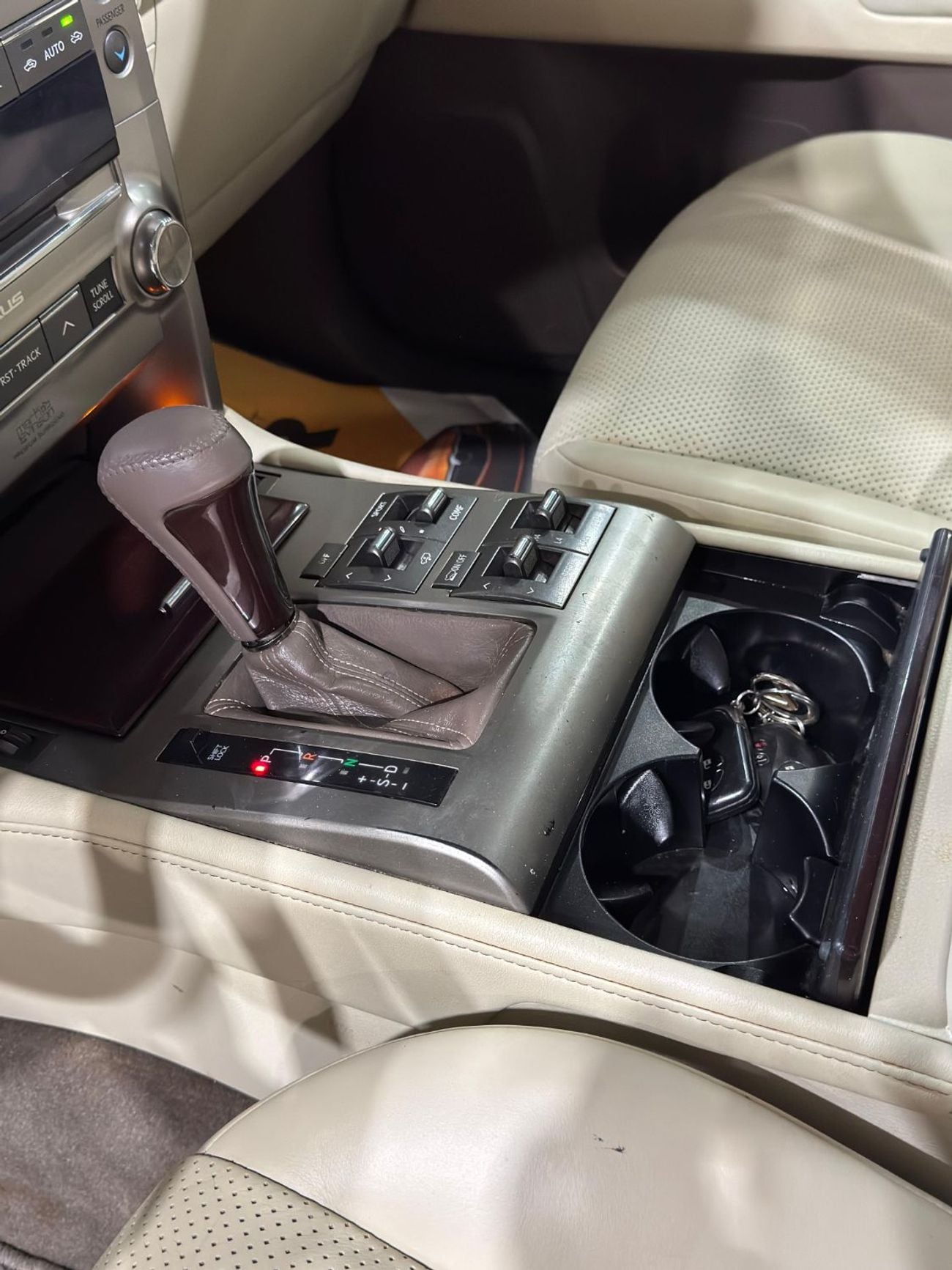 Lexus GX460 Platinum 4.6L