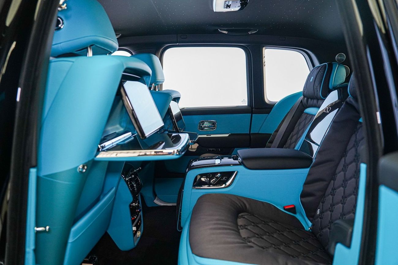 Rolls-Royce Cullinan BLACK BADGE DUALITY TWILL