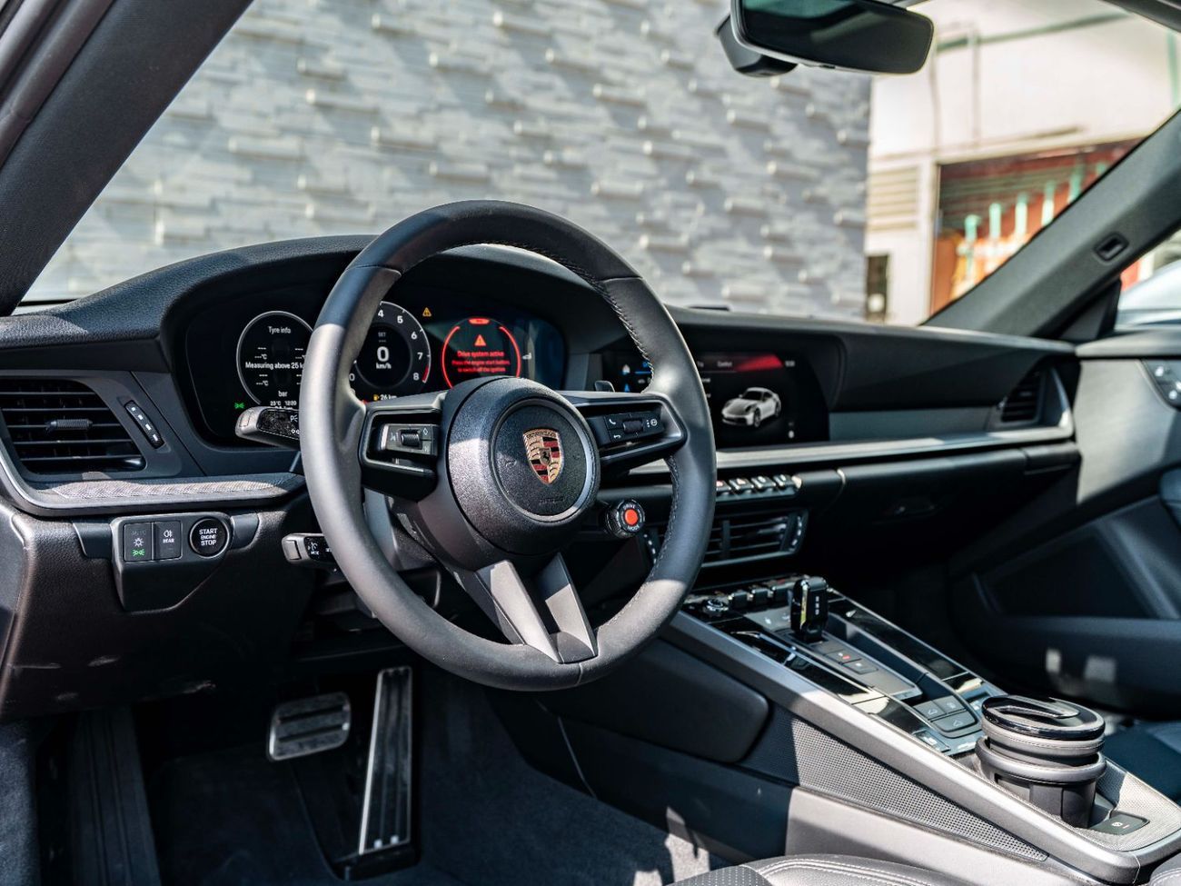 Porsche 911 Carrera 3.0L (444 HP) Coupe