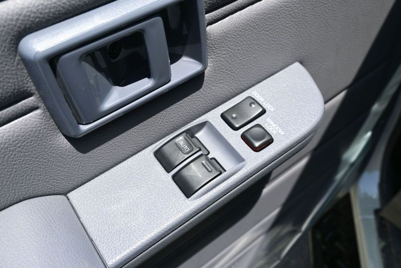 تويوتا لاند كروزر 70 تويوتا لاند كروزر هارد توب LC78 ديزل 4.2 لتر 2024