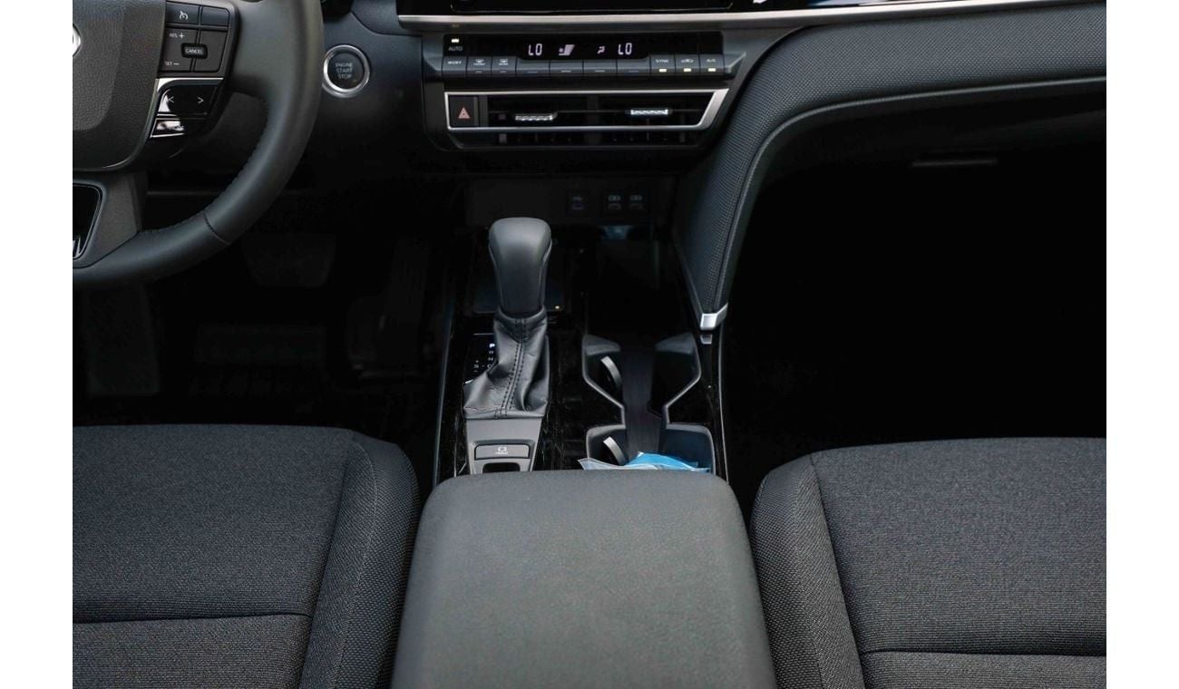 Toyota Camry 2025 TOYOTA CAMRY LE 2.5 - ATTITUDE BLACK inside BLACK | Export Only