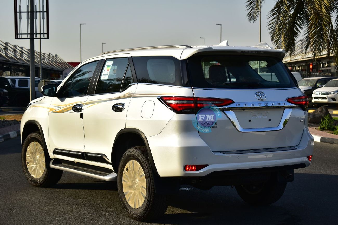 Toyota Fortuner VXR Limited V6 4.0L Petrol Automatic