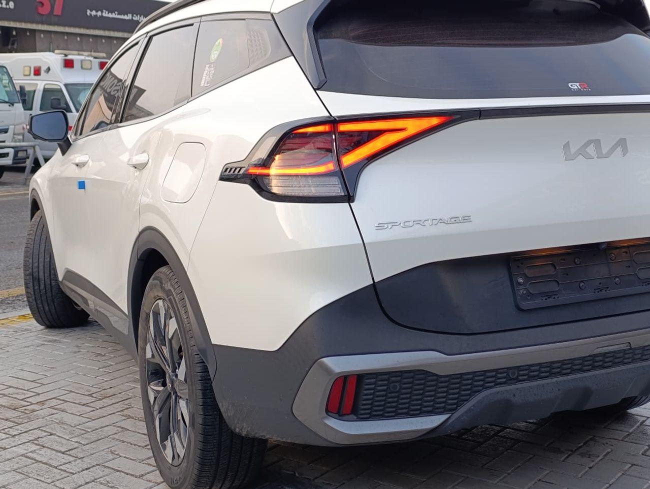 كيا سبورتيج EX 1.6L