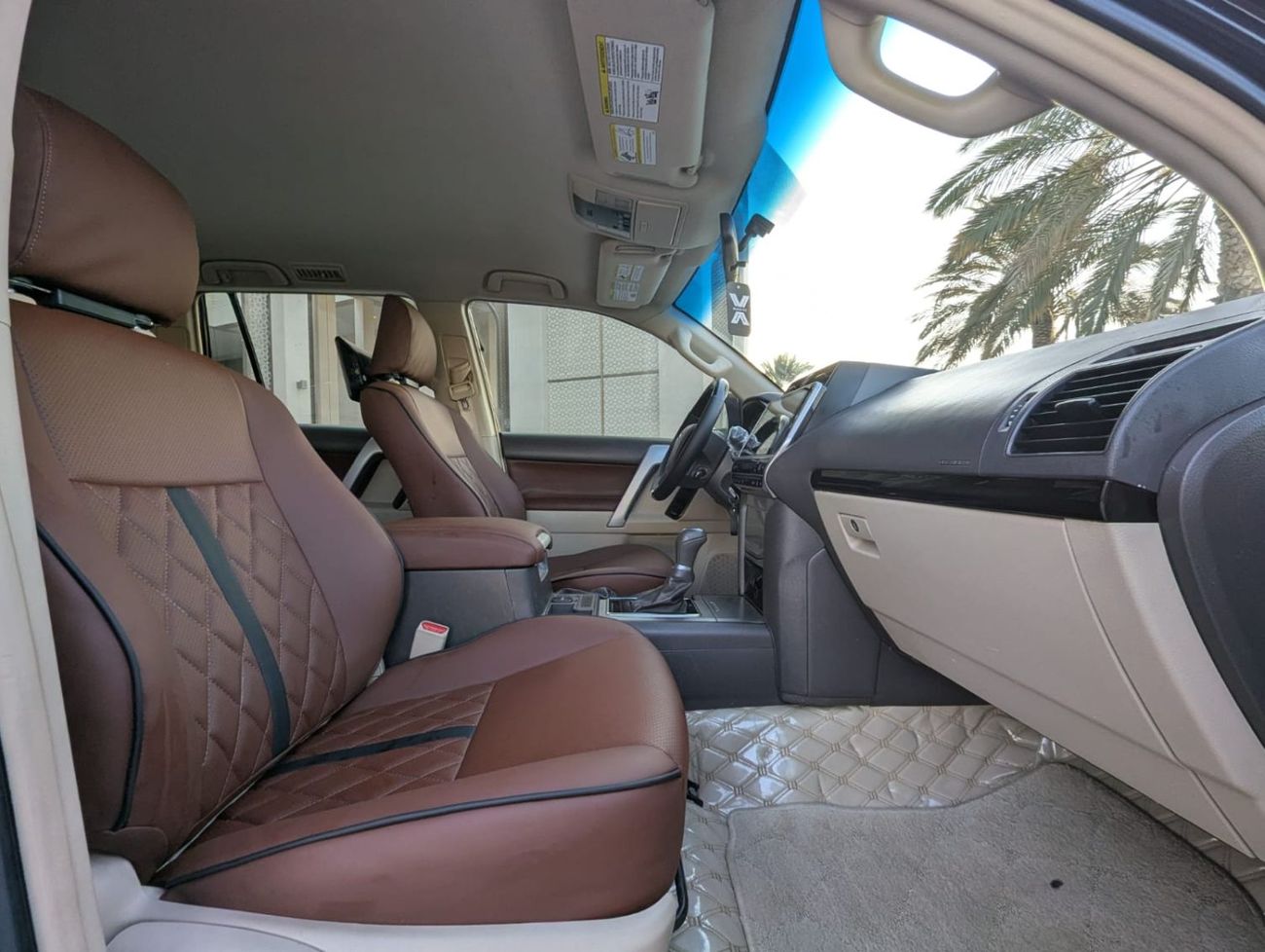 Toyota Prado Toyota Prado 2019 Black colour LHD Gcc specs 4x4