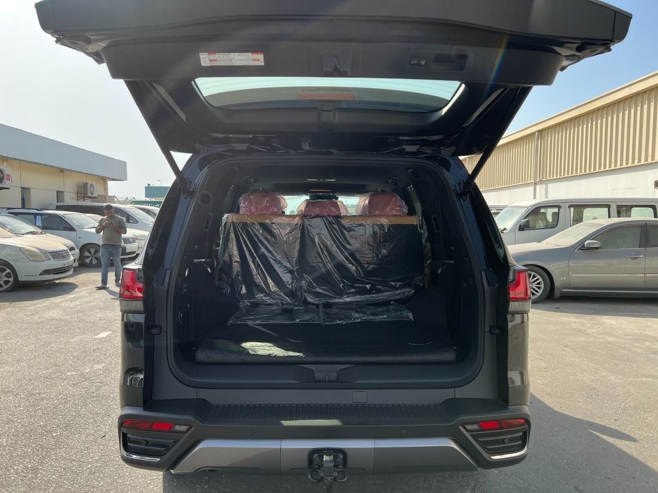 Lexus LX 600 Turbo Sport 3.5L V6 Twin Turbo (7-Seater)