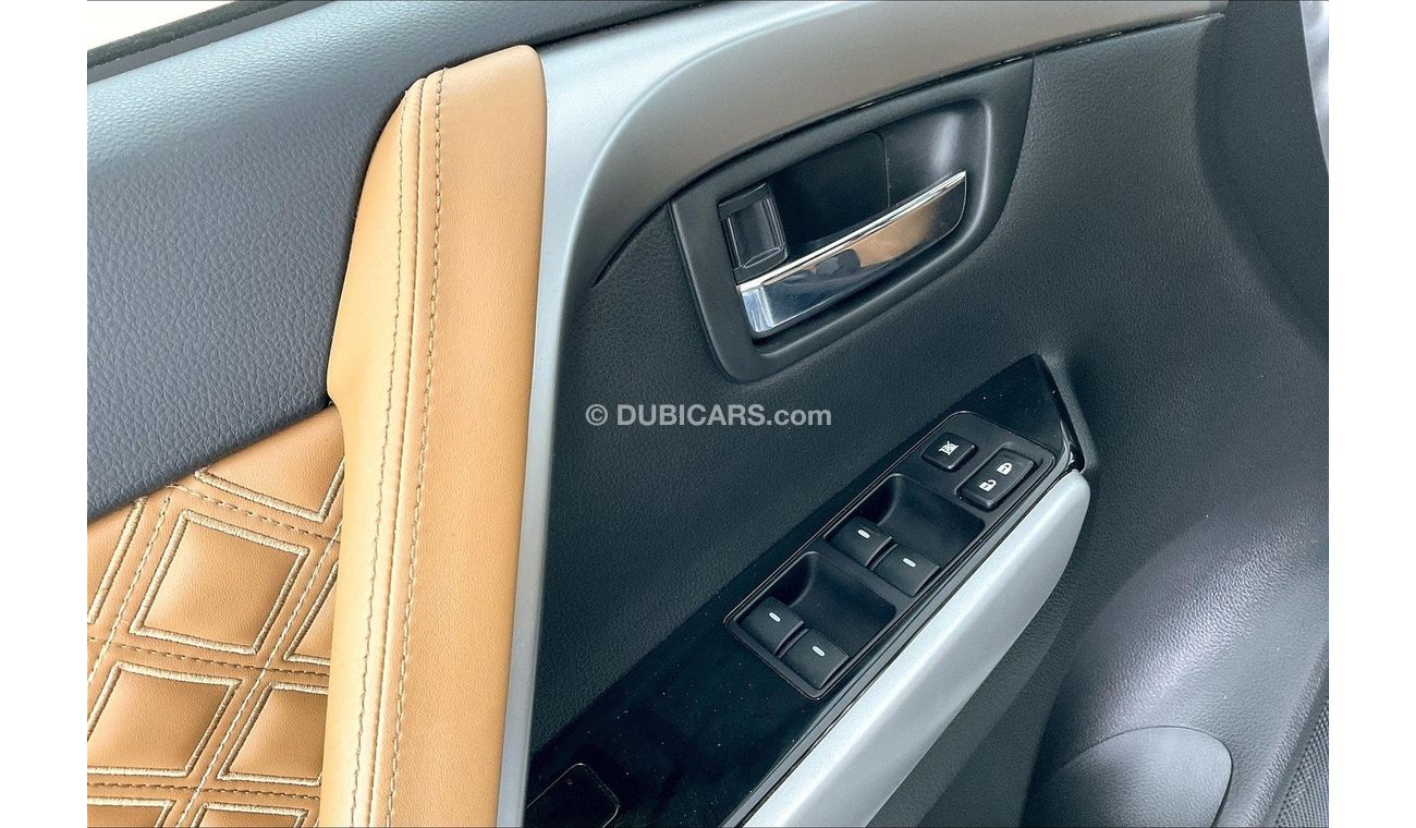 Mitsubishi Montero Signature