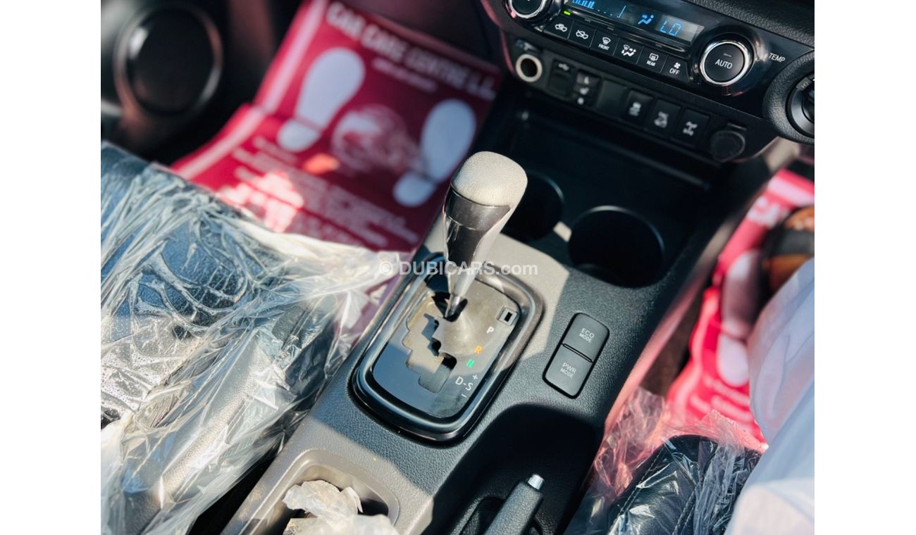 تويوتا هيلوكس