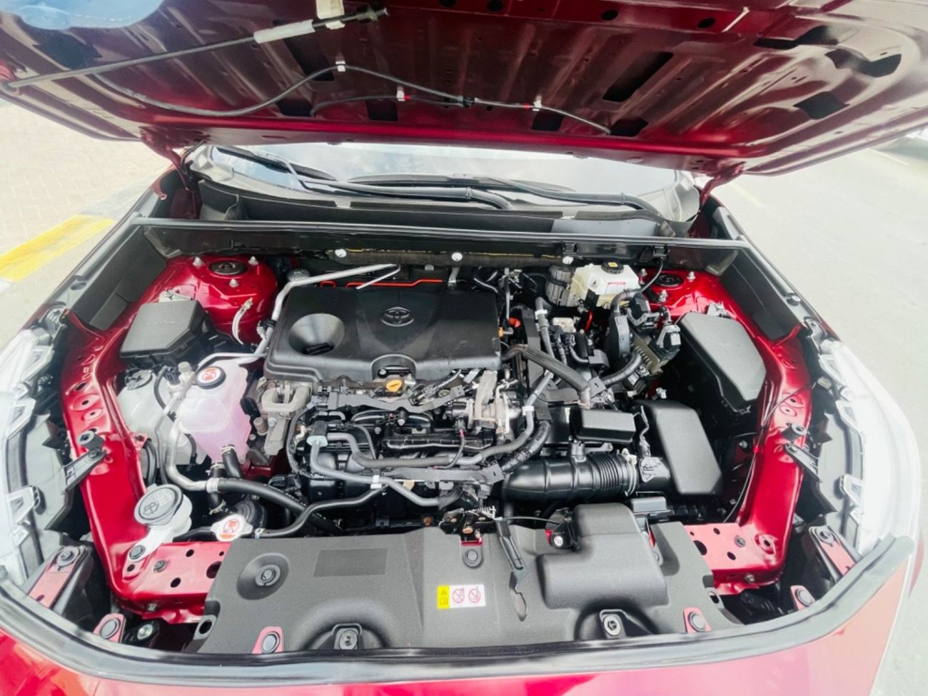 تويوتا راف ٤ Xle hybrid full option