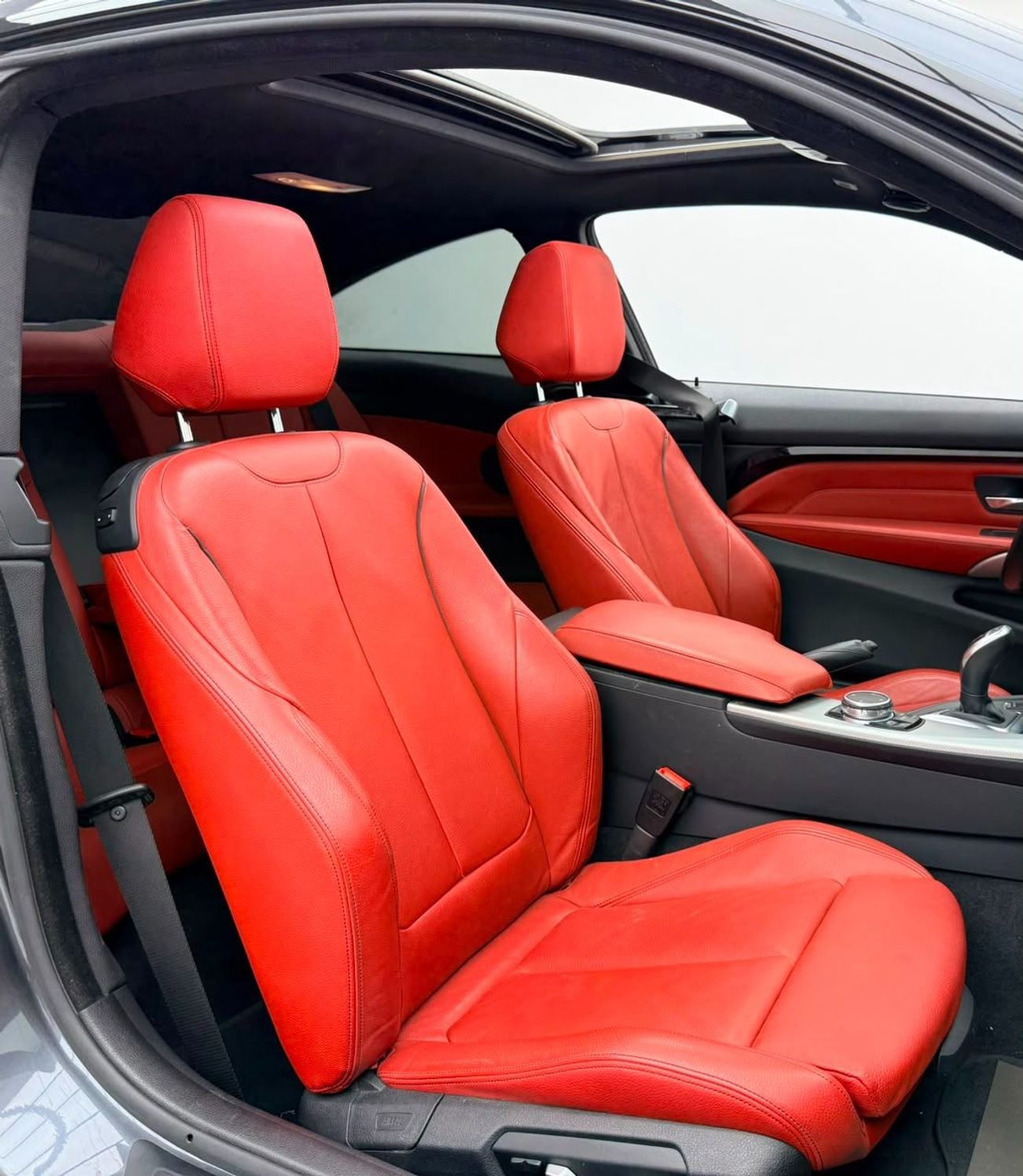 بي أم دبليو 420i EXECUTIVE 2016 BMW 420i, Service History, Excellent Condition, GCC Specs.