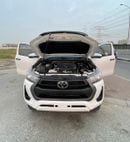 تويوتا هيلوكس DIESEL 2.8 LITER ,RIGHT HAND DRIVE ,MANUAL GEAR ,FOR EXPORT ONLY