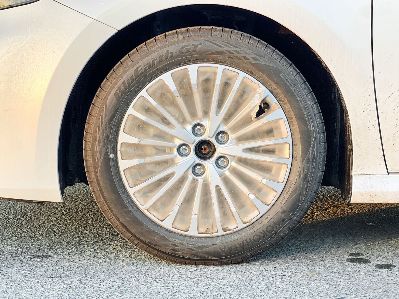 Toyota Camry EXPORT ONLY - TOYOTA CAMRY 2.5L G HEV