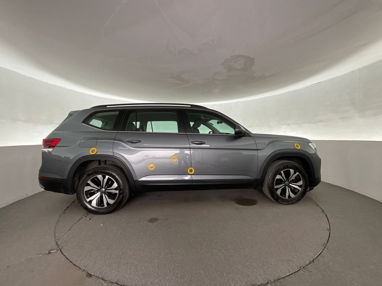 Volkswagen Teramont Trendline 2.0L Trendline | Guaranteed Warranty | 0 Down Payment