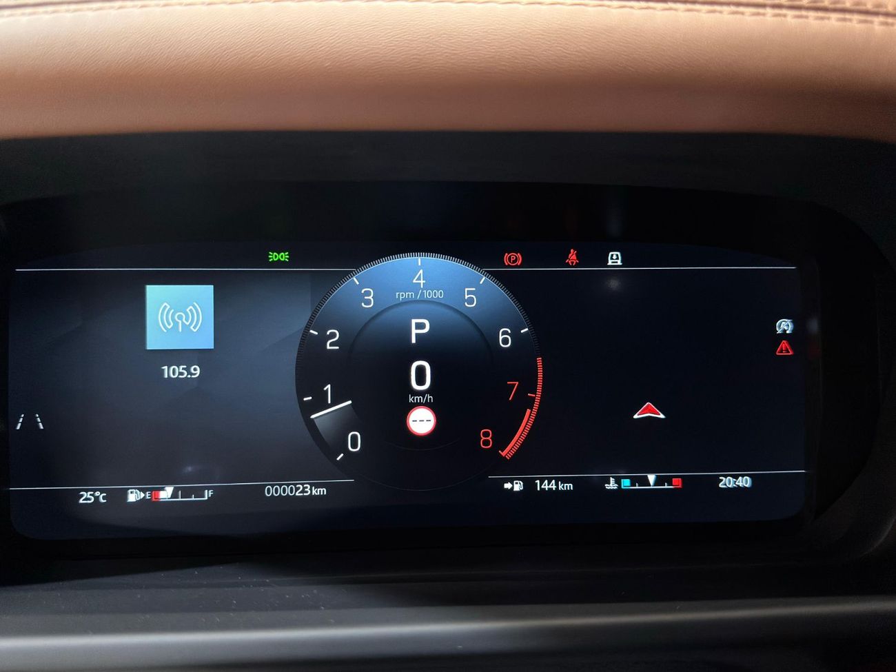 Land Rover Defender 110 P635 OCTA V8