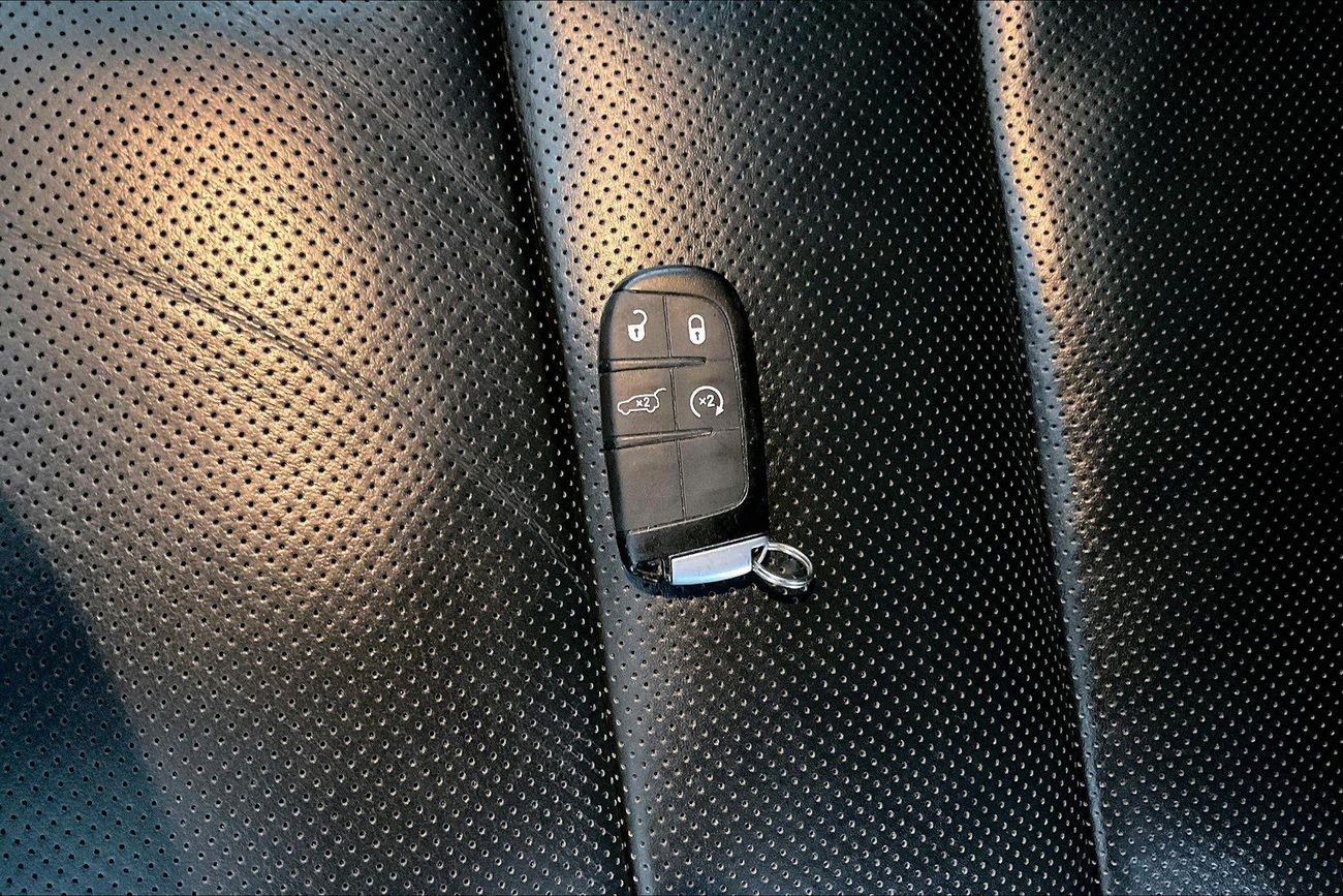 Jeep Grand Cherokee Limited | Guaranteed Warranty | 0 Down Payment