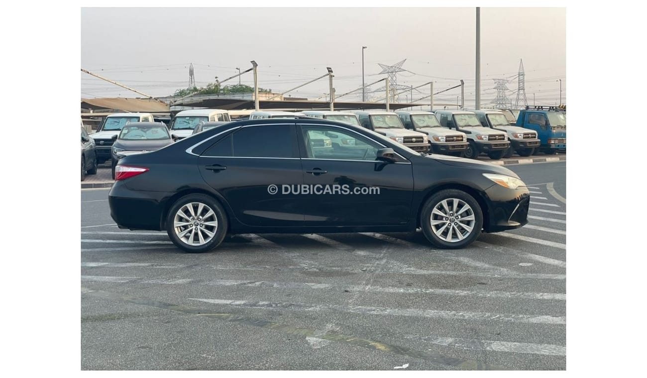 Toyota Camry *Offer*2015 Toyota Camry 2.5L V4- XLE FULL Option