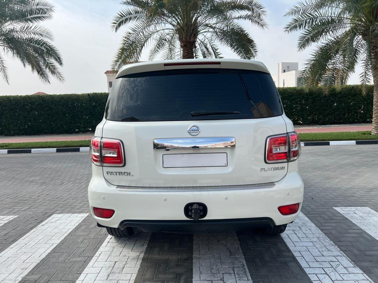 Nissan Patrol SE Platinum 5.6L