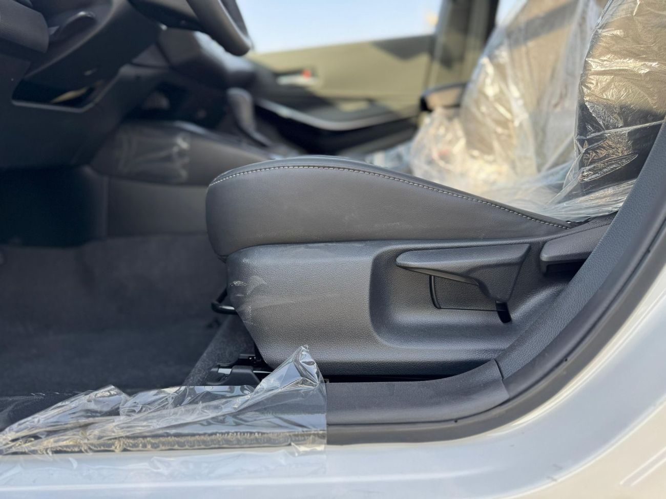 Toyota Corolla TOYOTA COROLLA  2025 1.8L-HEV