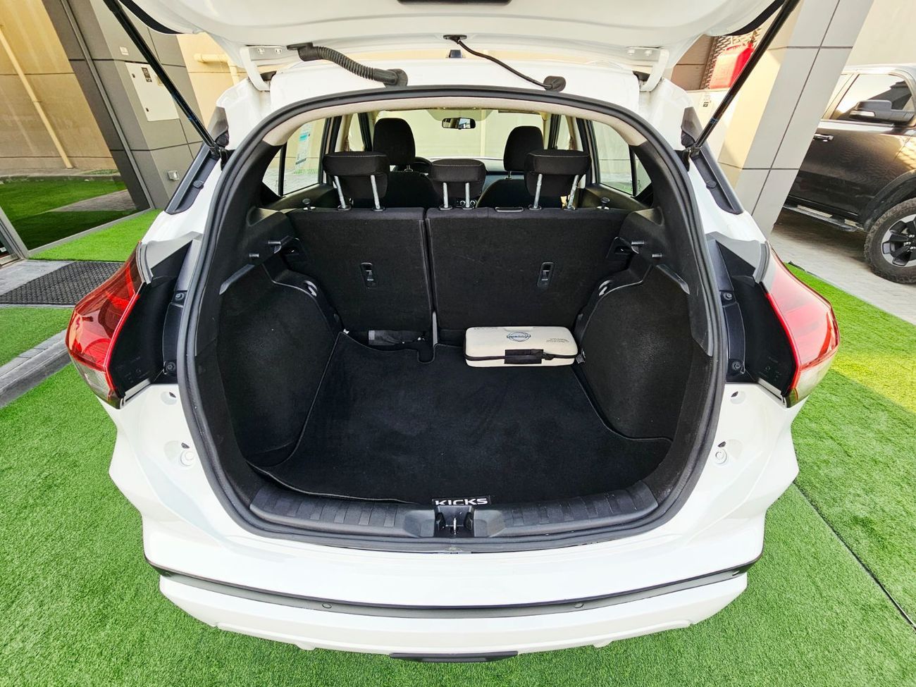 Nissan Kicks SV 1.6L/ GCC / SINGLE OWNER/ MINT CONDITION