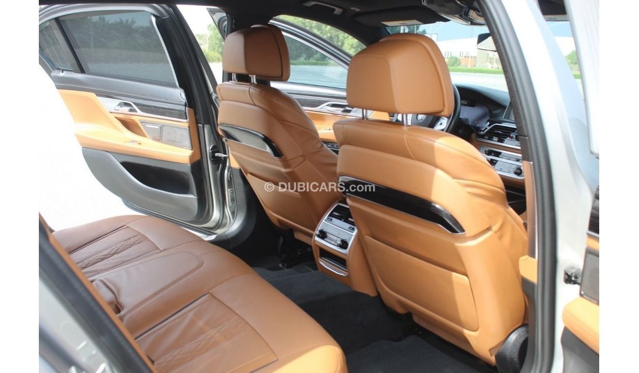 بي أم دبليو 750Li سبورت اكسيكتف M xDrive بي ام دبليو 2022