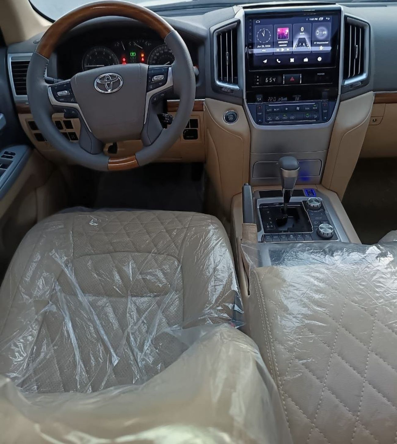 Toyota Land Cruiser GXR 2013 v8 change 2021kt