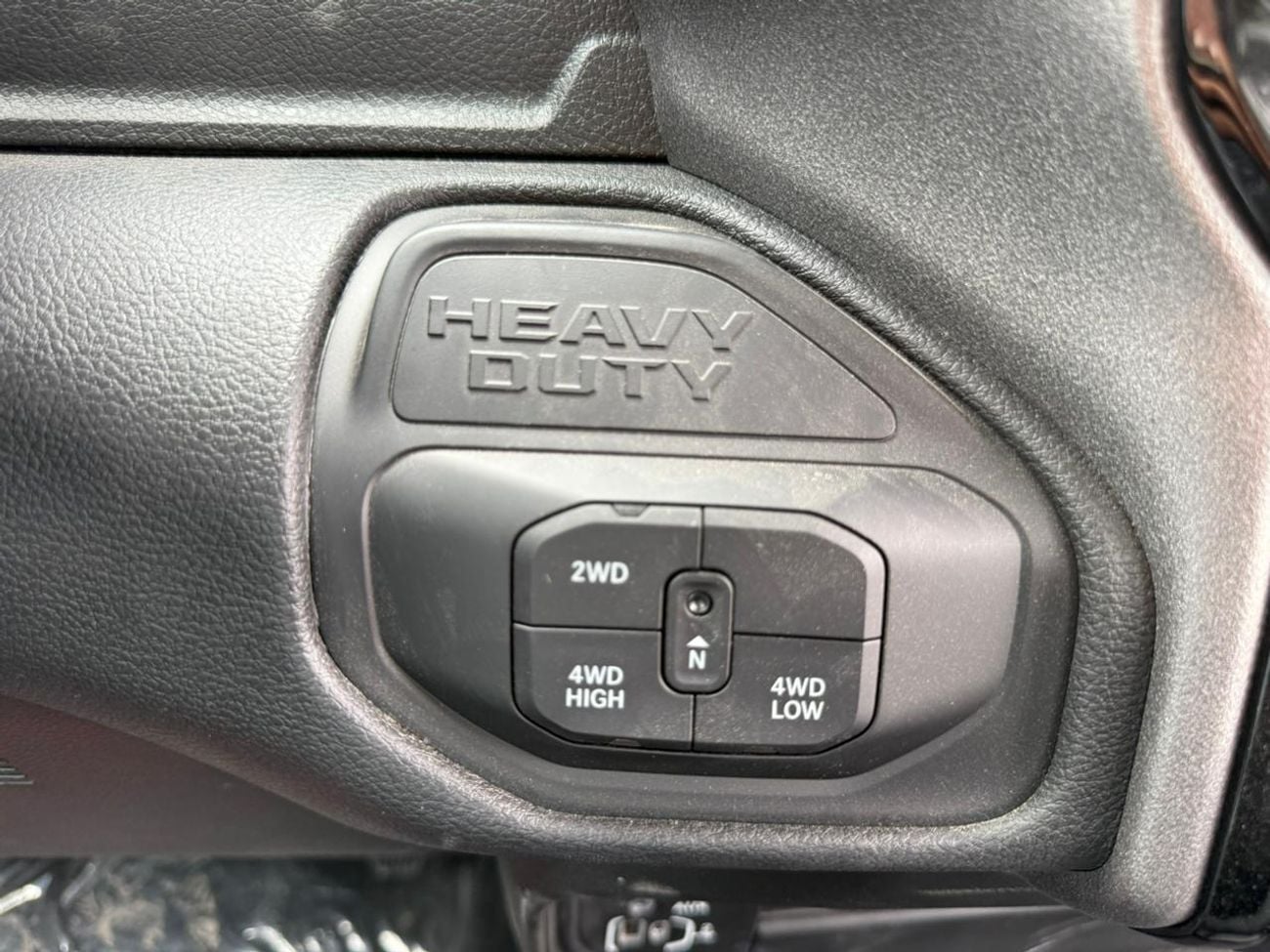 RAM 2500 TRADESMAN