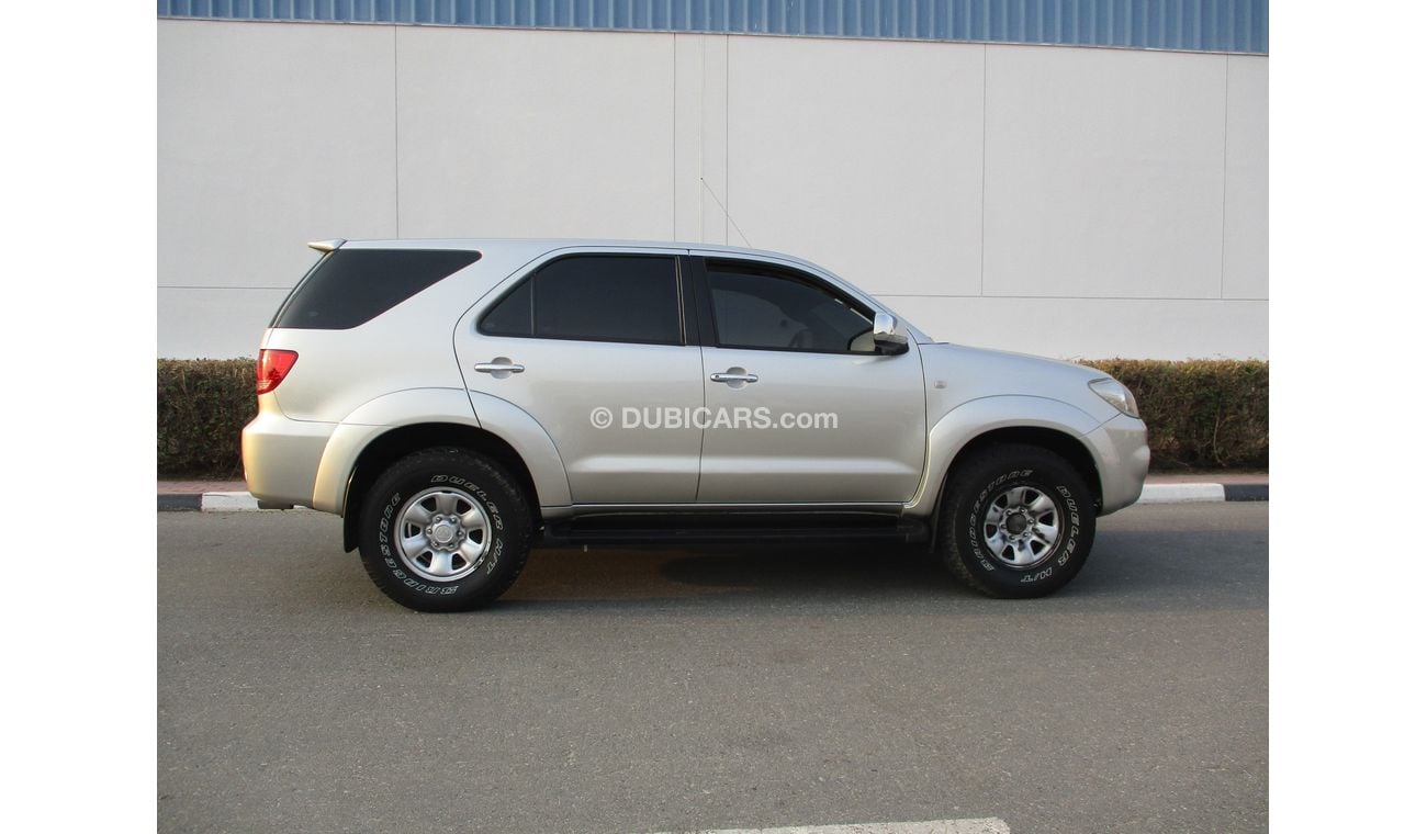 تويوتا فورتونر تويوتا فورتشنر 2006 خليجي 4 سيليندر فل اتوماتيك