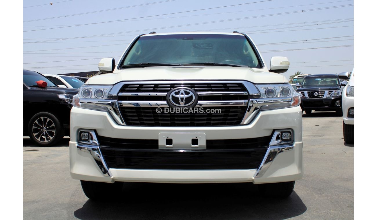 Toyota Land Cruiser 5.7L , VXR FULL V8 20 SHP 2010 WHITE ( LOT # 980)