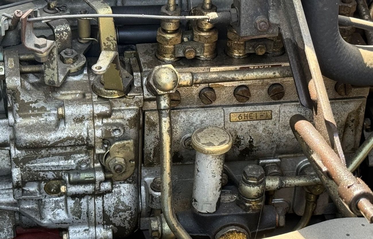 Isuzu Forward Unic Crane 330