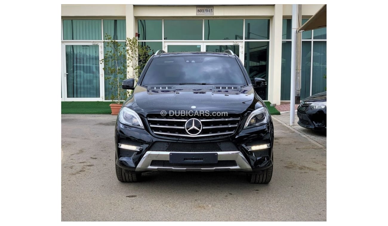 Mercedes-Benz ML 55 AMG Mercedes-Benz ML 500 4Matic GCC