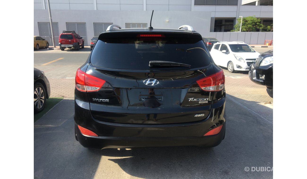 Hyundai Tucson we offer : * Car finance services on banks * Extended warranty * Registration / export services