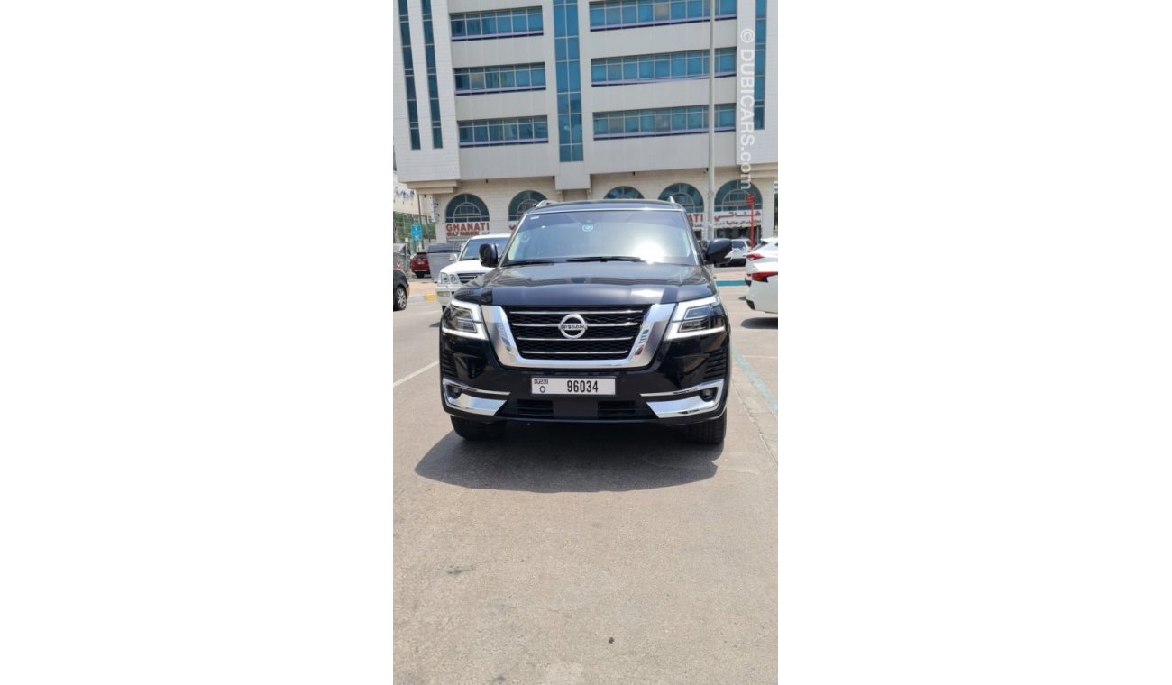 Nissan Patrol نيسان بترول 2021  تيتانيوم ماشي 63000 الف مطلوب 230000 الف لونه اسود استخدام حرمه من داخل بيج رقم ال