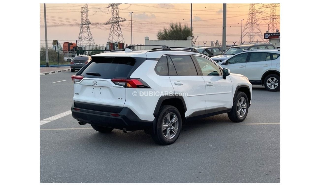 Toyota RAV4 2022 TOYOTA RAV4 XLE FULL OPTIONS IMPORTED FROM USA
