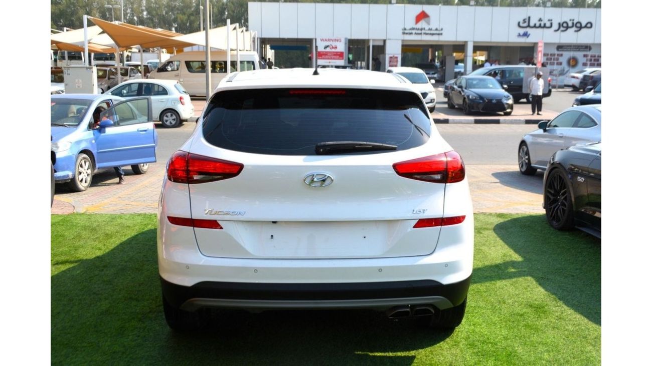Hyundai Tucson HYUNDAI TUCSON WHITE-2019
