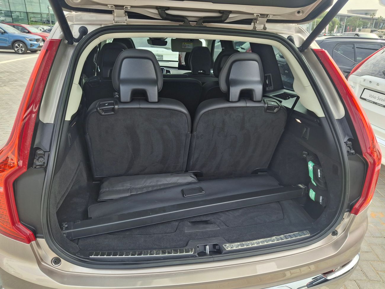 Volvo XC90 B6 ULTIMATE BRIGHT 2 | Zero Down Payment | Home Test Drive