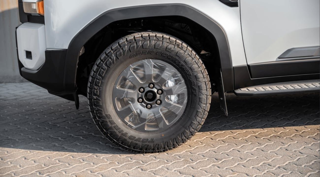 Toyota Prado ADVENTURE 2.4 Petrol | Full Option | HUD | 2 Difflocks | StabiBar | 360 camera