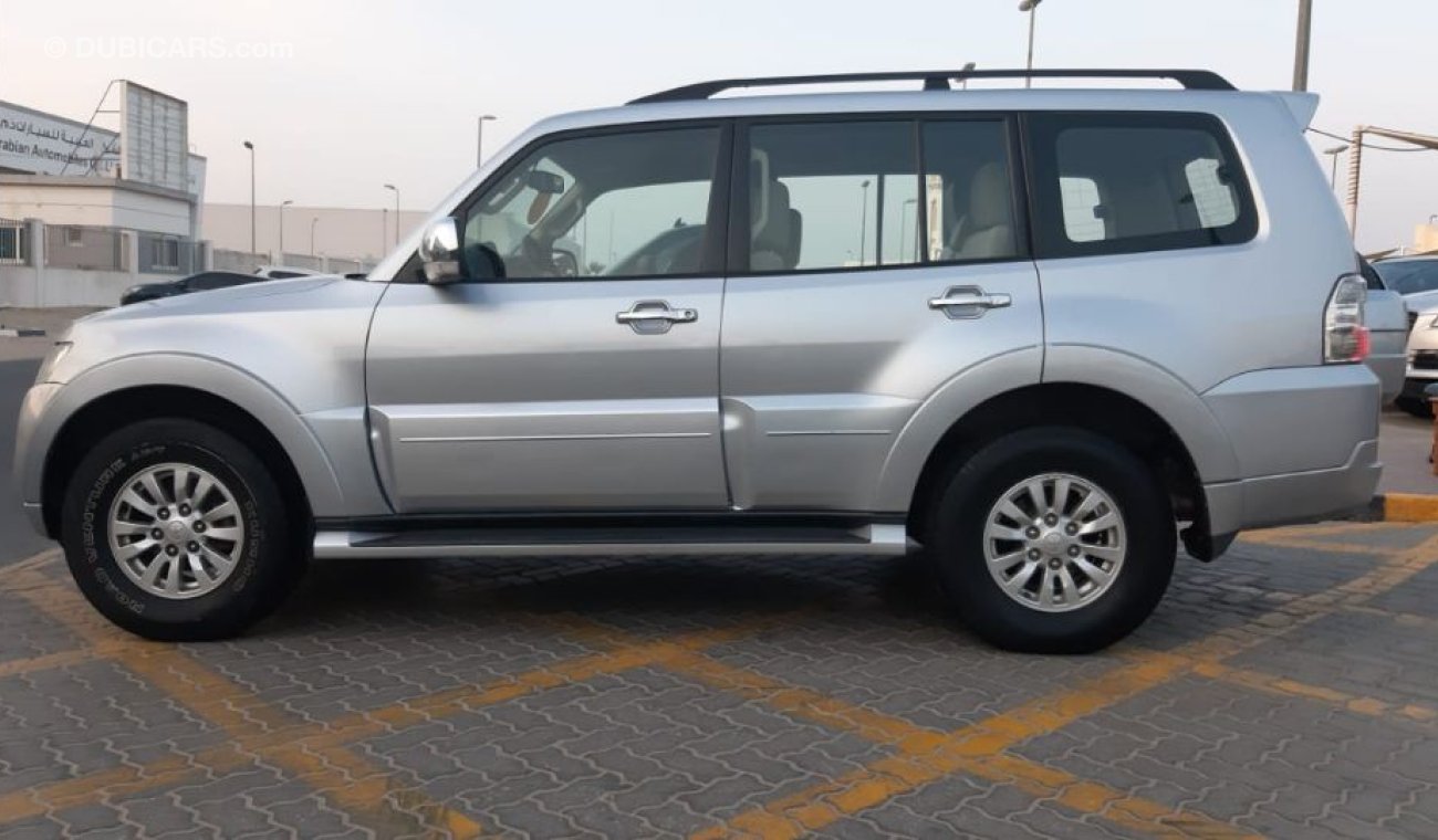 Mitsubishi Pajero for sale, Used and Automatic