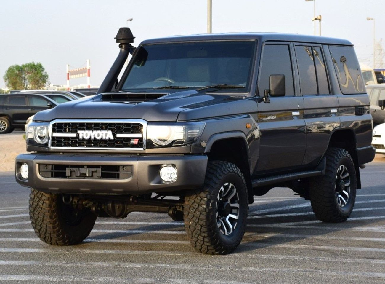 Toyota Land Cruiser 70 Toyota Land Cruiser 70 Hard Top