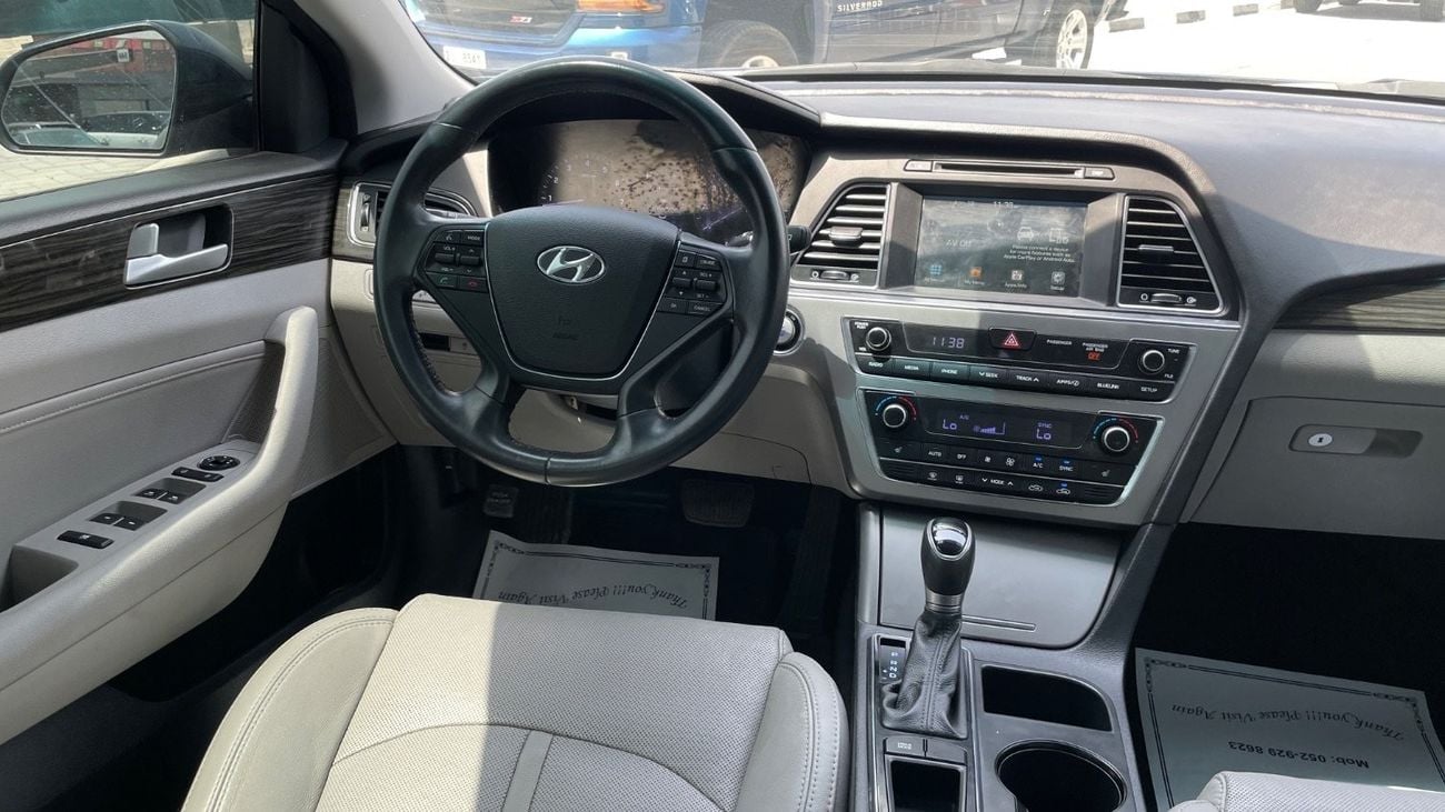 Hyundai Sonata Limited 2.4L