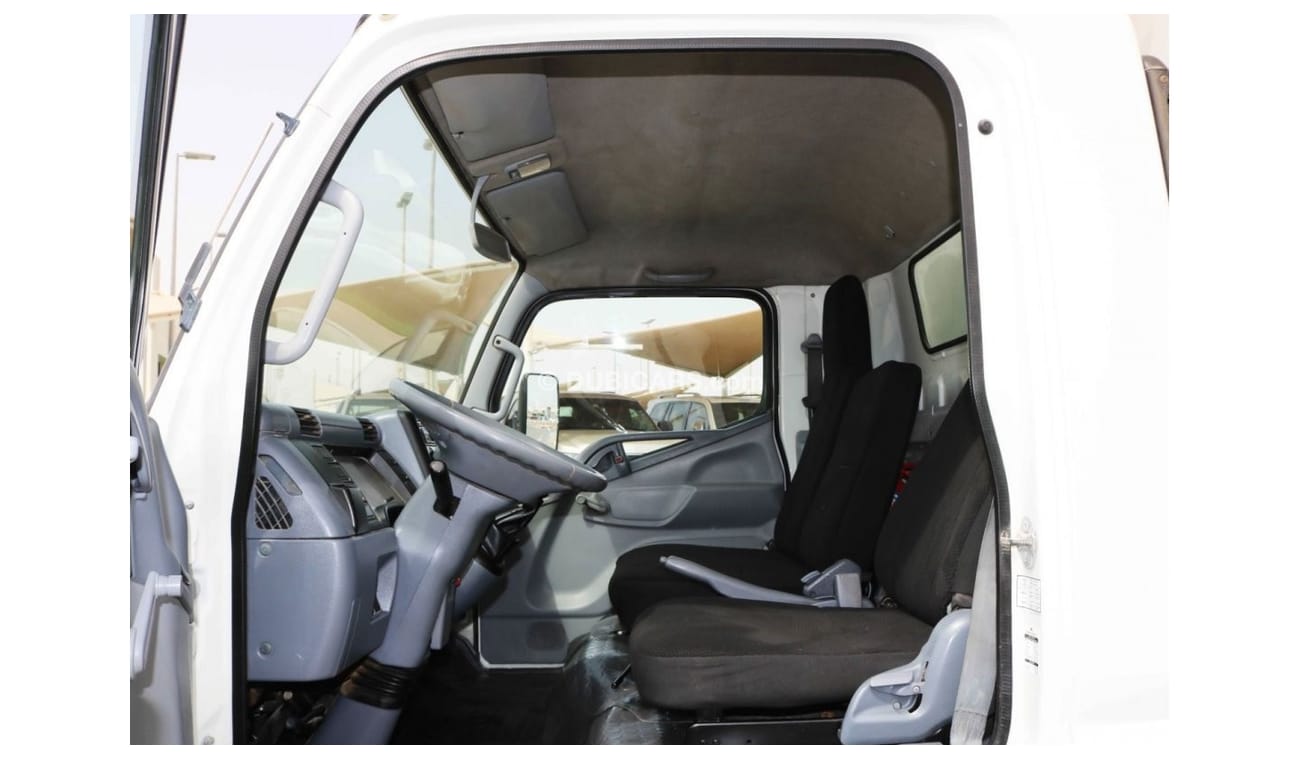 Mitsubishi Fuso Canter 2013 | FUSO CANTER WATER BODY - 3 TON CAPACITY WITH GCC SPECS AND EXCELLENT CONDITION