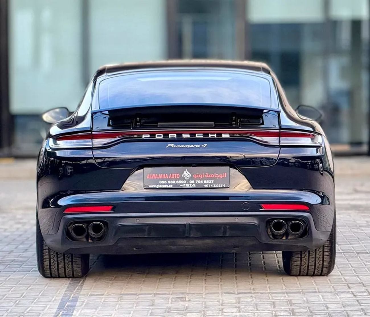 Porsche Panamera 4