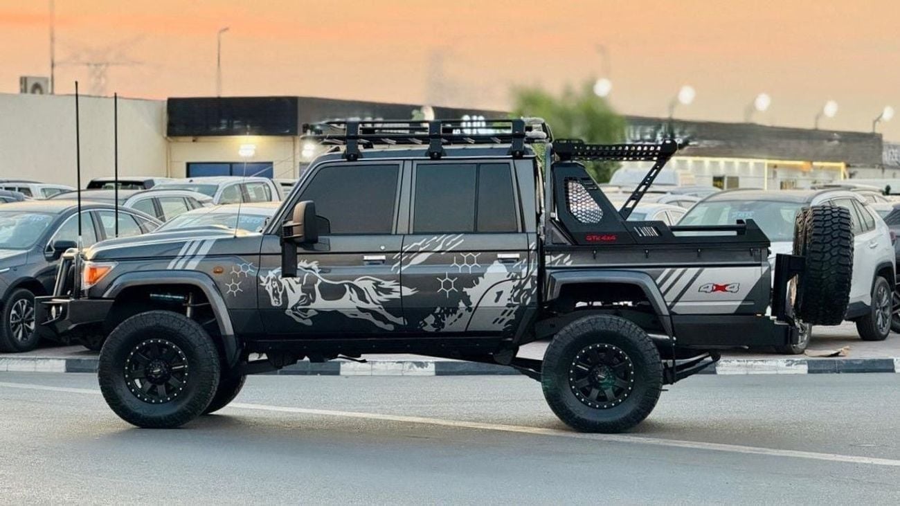 Toyota Land Cruiser Pick Up OFF ROAD MODIFIED DOUBLE CABIN PICKUP | 2019 | 4.5L DIESEL ENGINE | 4WD | MANUAL TRANSMISSION | RHD