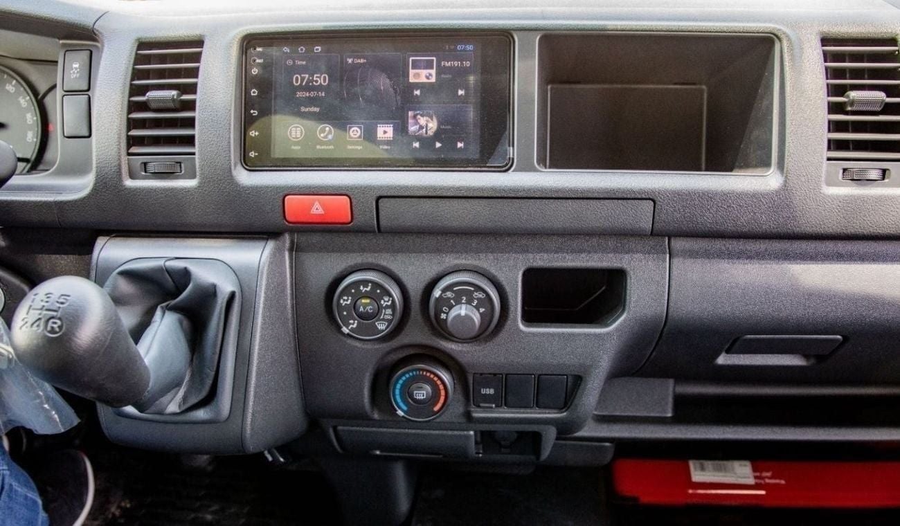 Toyota Hiace High Roof Van-Cargo.2.7L. 3years Warranty. GCC. Local Registration + 10%