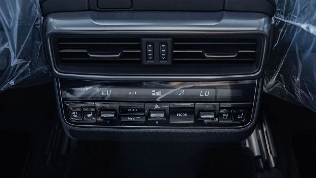 Lexus LX 600 2025 Lexus LX 600 Overtrail 3.5L AT Petrol (White)