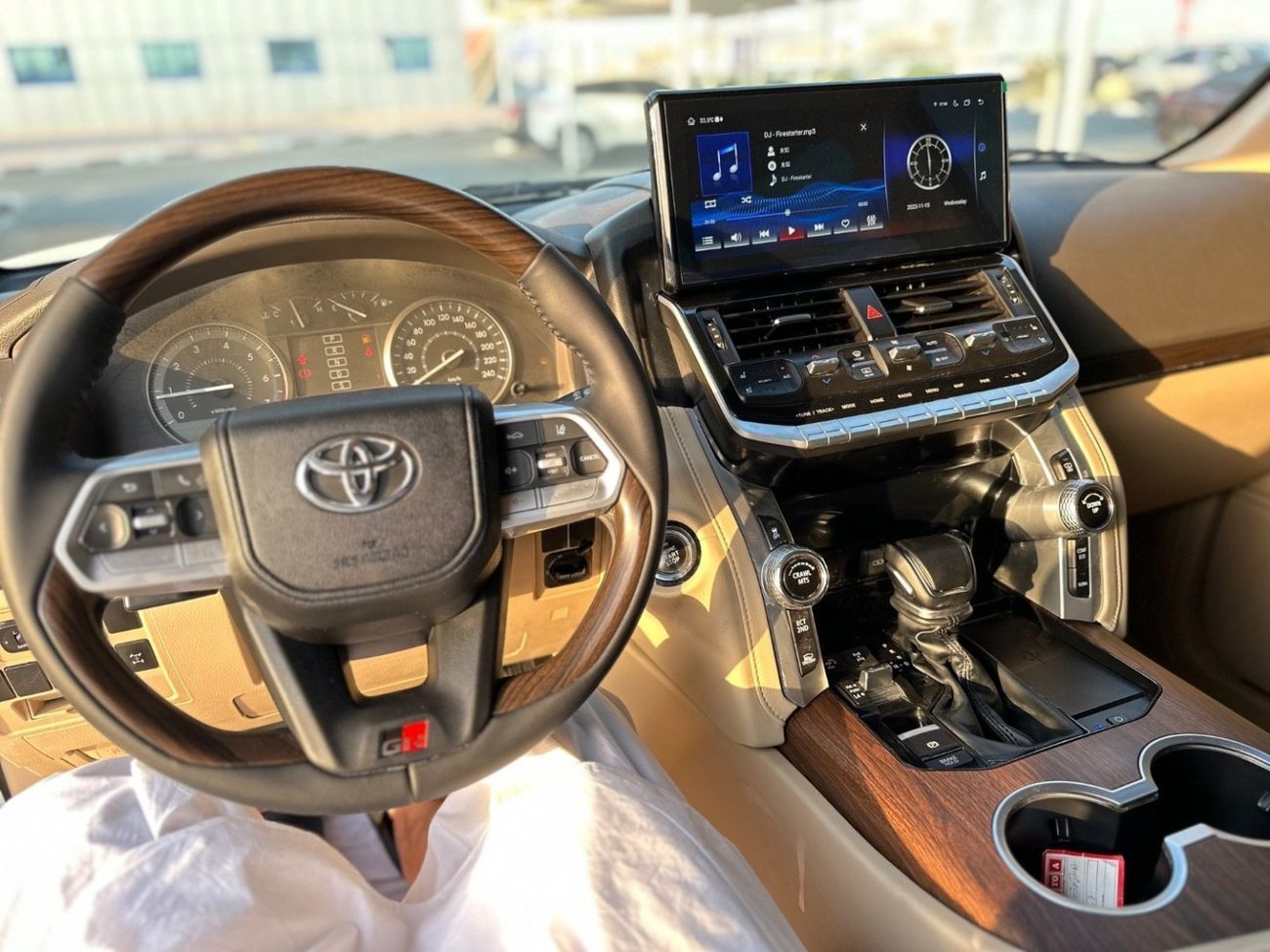 Toyota Land Cruiser GXR 4.6L