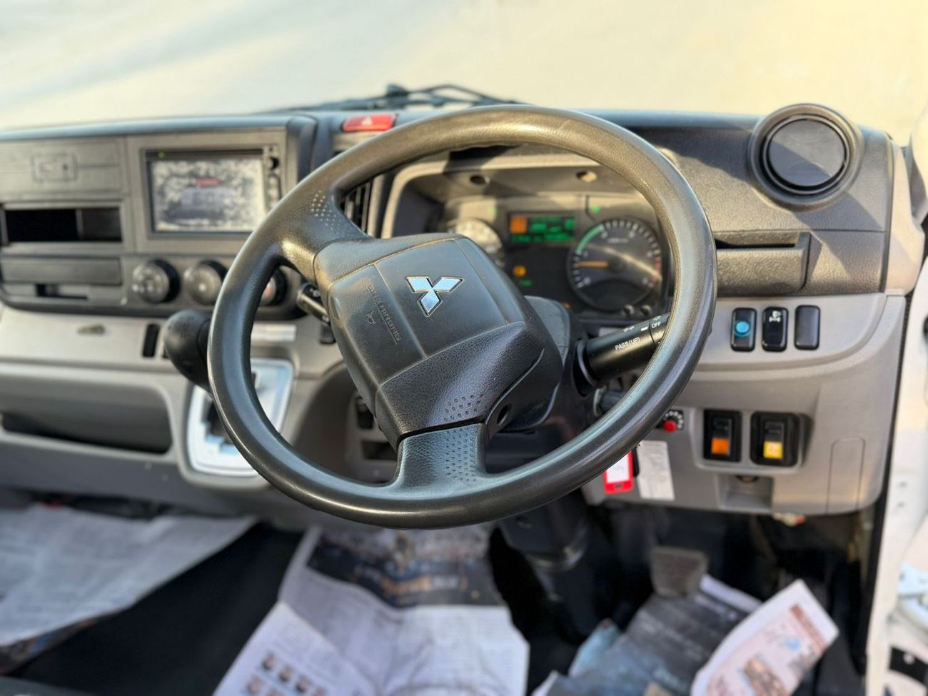 Mitsubishi Fuso Canter DIESEL  V4 3.0 L