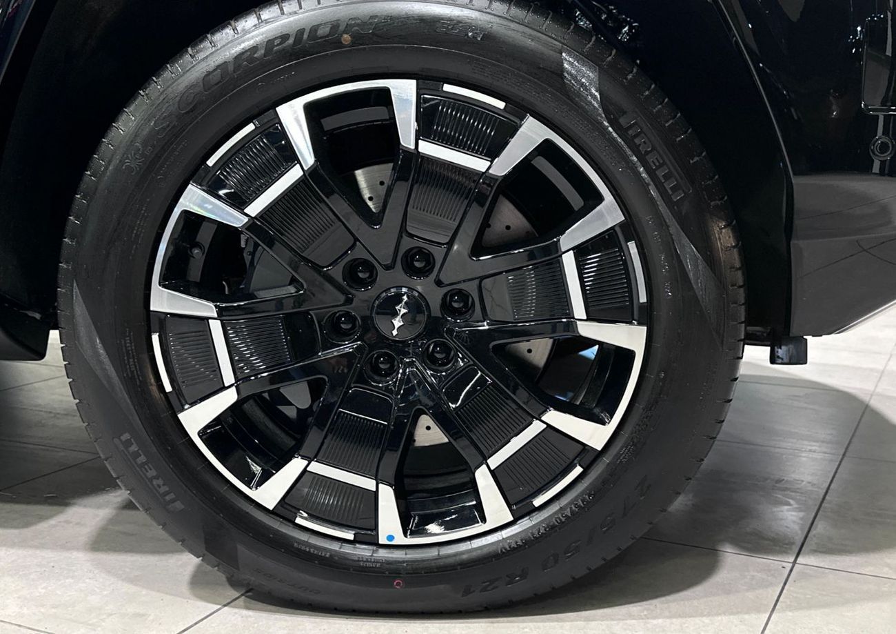 بي واي دي ليوبارد 8 Smart and Brave Flagship Edition (7 Seats)