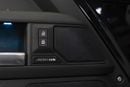 لاند روفر ديفندر P300 110 2.0L (5 Seater)